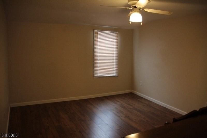 31 Ringwood Ln - Photo 3 of 13