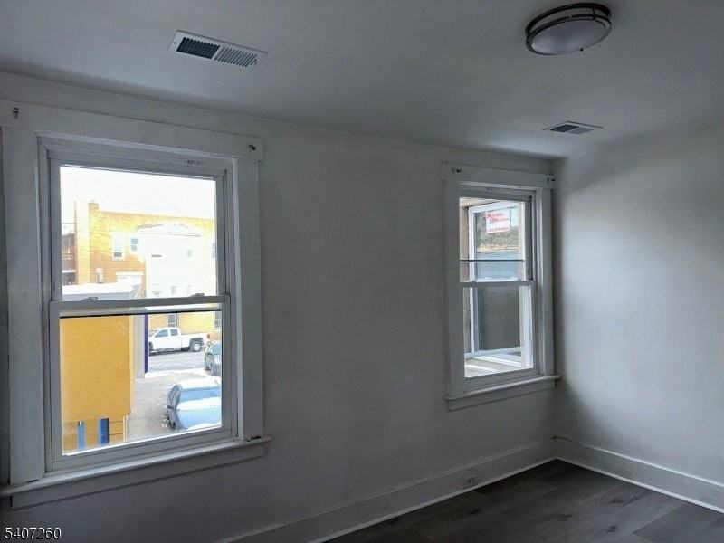 336 Broad St #2 - Photo 7 of 24