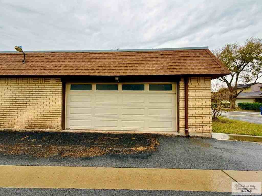 200 Santa Ana Ave #1 - Photo 4 of 19