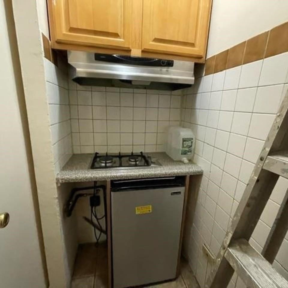 418 Monastery Pl #1R - Photo 4 of 8