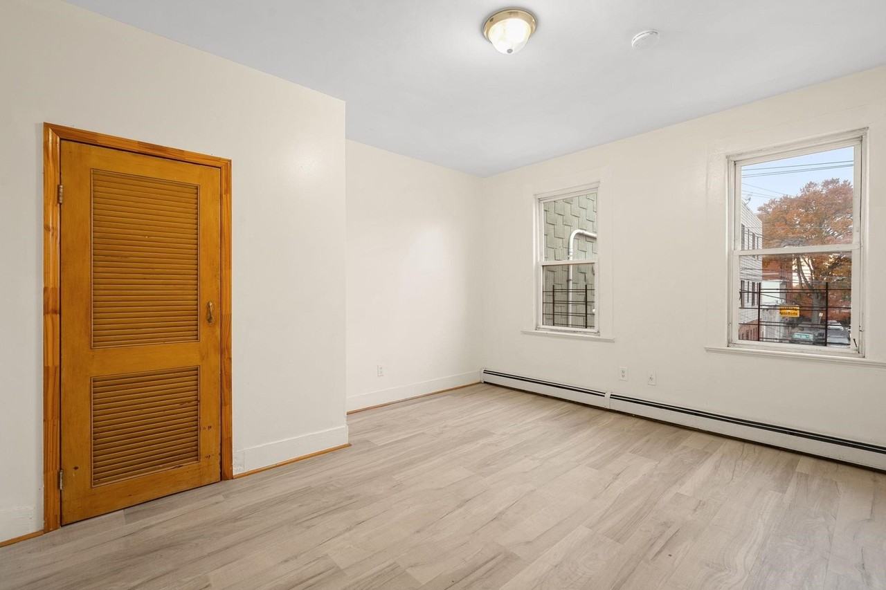 360 W Side Ave #2 - Photo 7 of 10