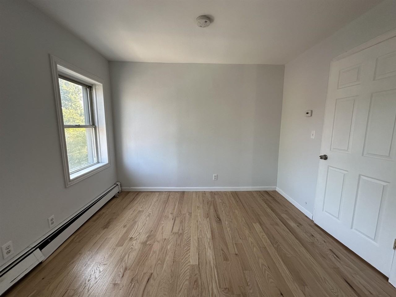 297 4th St #4 - Photo 5 of 14