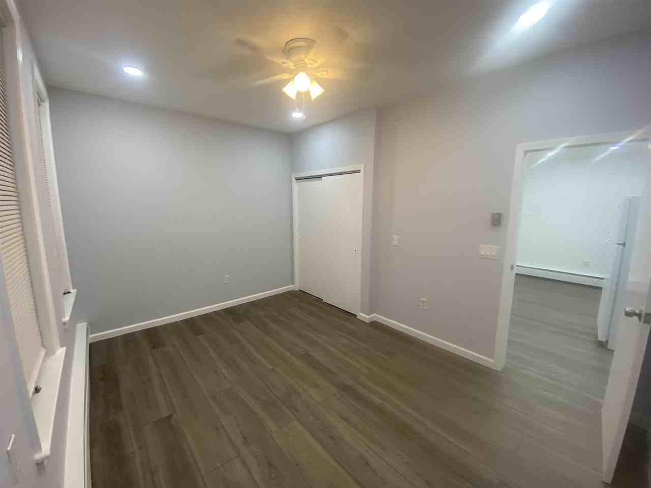 1204 13th St #3 - Photo 4 of 7