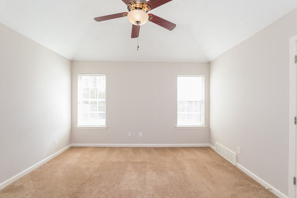 1106 Cross Wood Ln - Photo 7 of 15