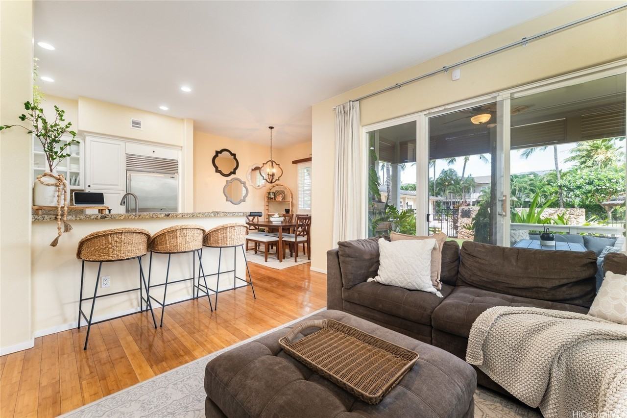 92-1168 Olani St Unit 49-2 #49-2 - Photo 2 of 24