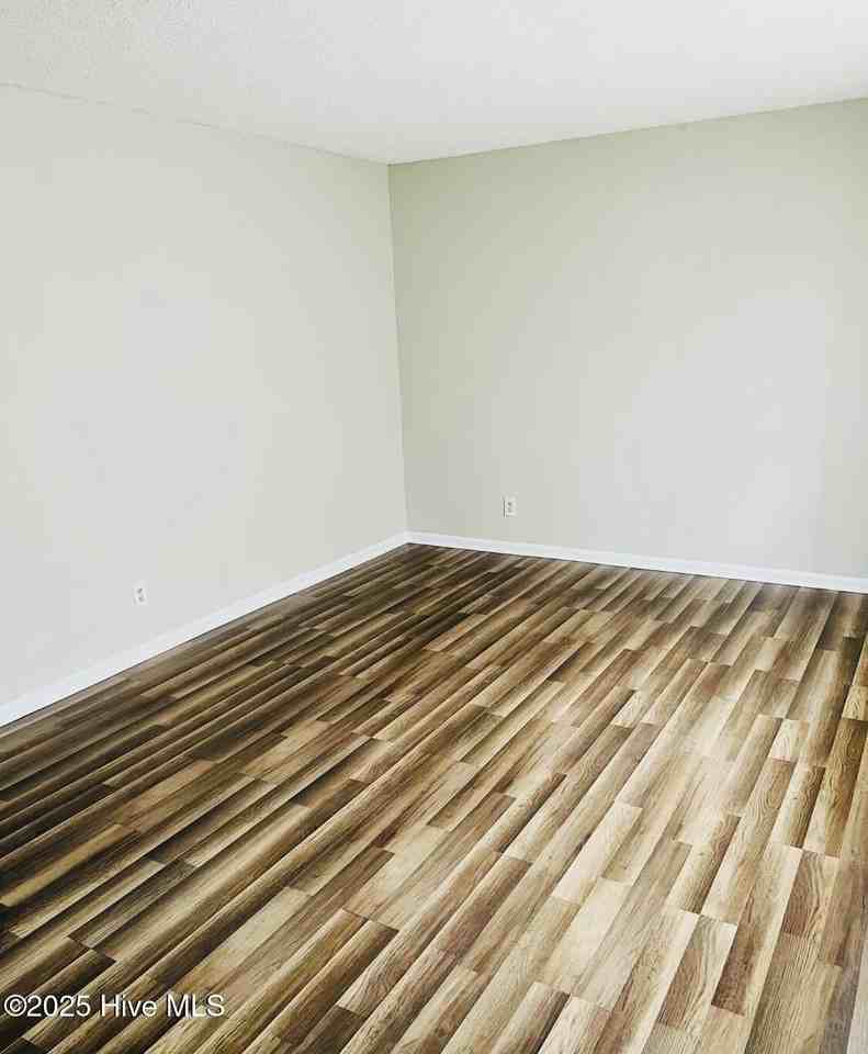 1105 Brownlea Dr Unit B #B - Photo 2 of 15