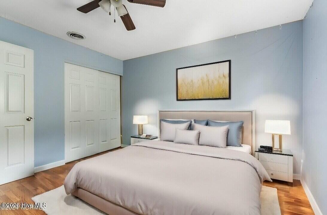 4905 Pompano Ct - Photo 6 of 17