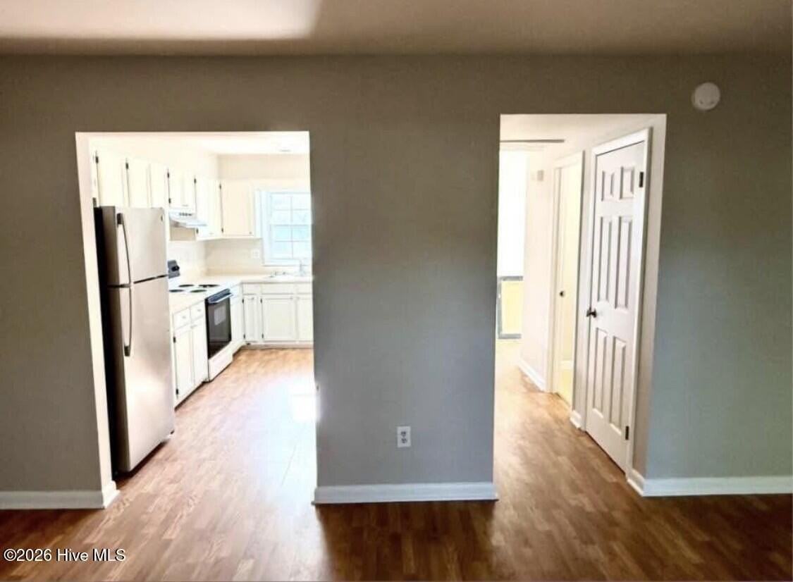 4905 Pompano Ct - Photo 7 of 17