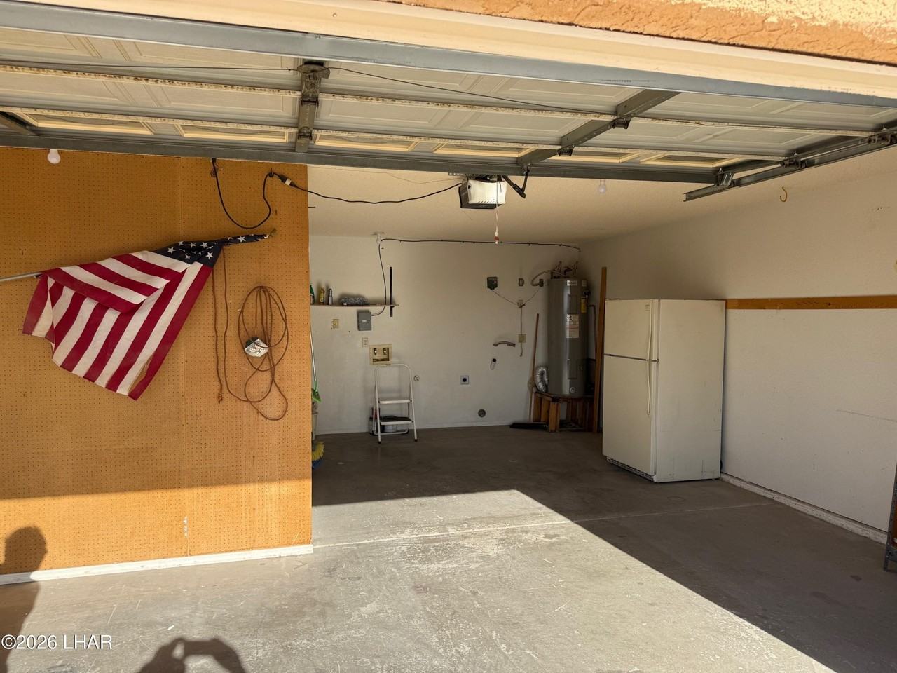 2435 Clarke Plz - Photo 2 of 13