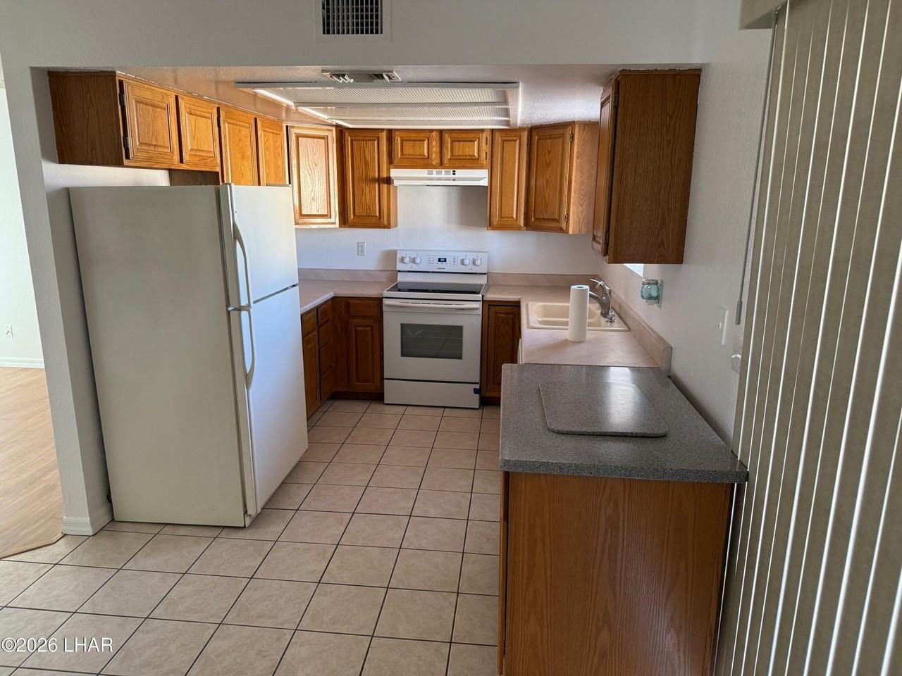 2435 Clarke Plz - Photo 6 of 13