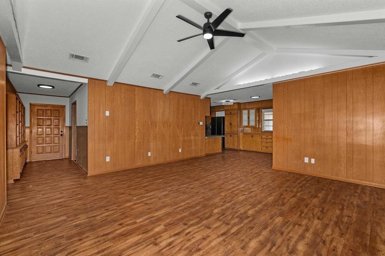 2227 Danville Rd - Photo 3 of 15