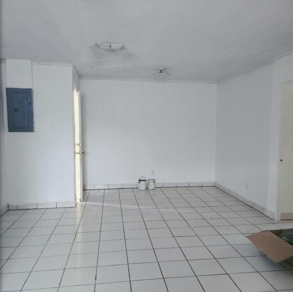 2016 S India Ave - Photo 5 of 15