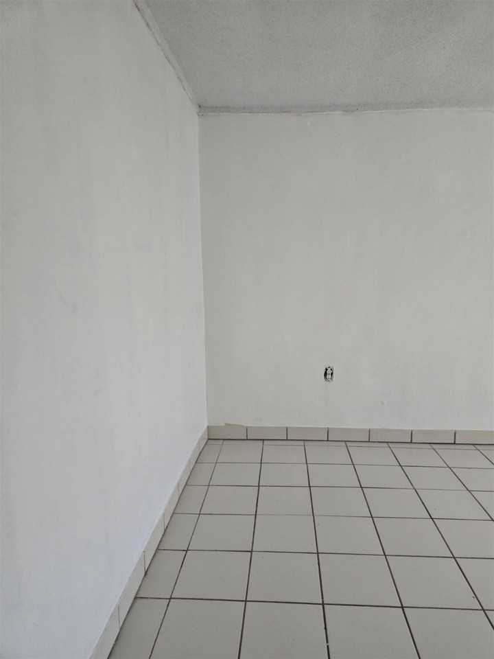 2016 S India Ave - Photo 6 of 15