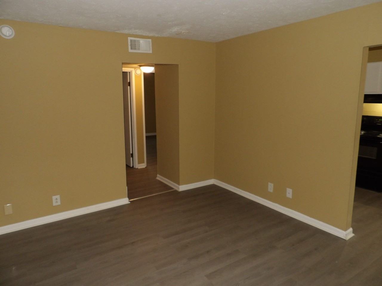 110 Quachita Trl Apt 1 #1 - Photo 7 of 44