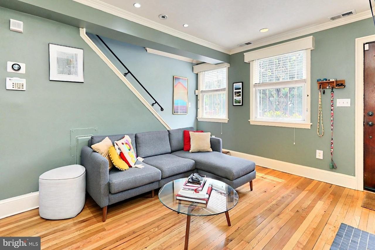 1724 E St Ne - Photo 6 of 30