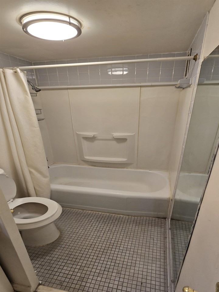 1271 Poplar Ave #906 - Photo 6 of 20