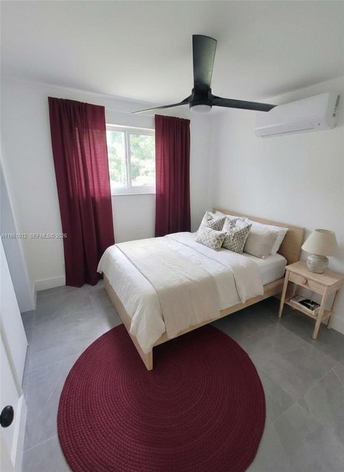 2823 Polk St #2 - Photo 3 of 19