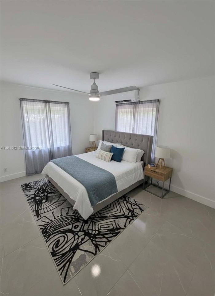 2823 Polk St #2 - Photo 4 of 19