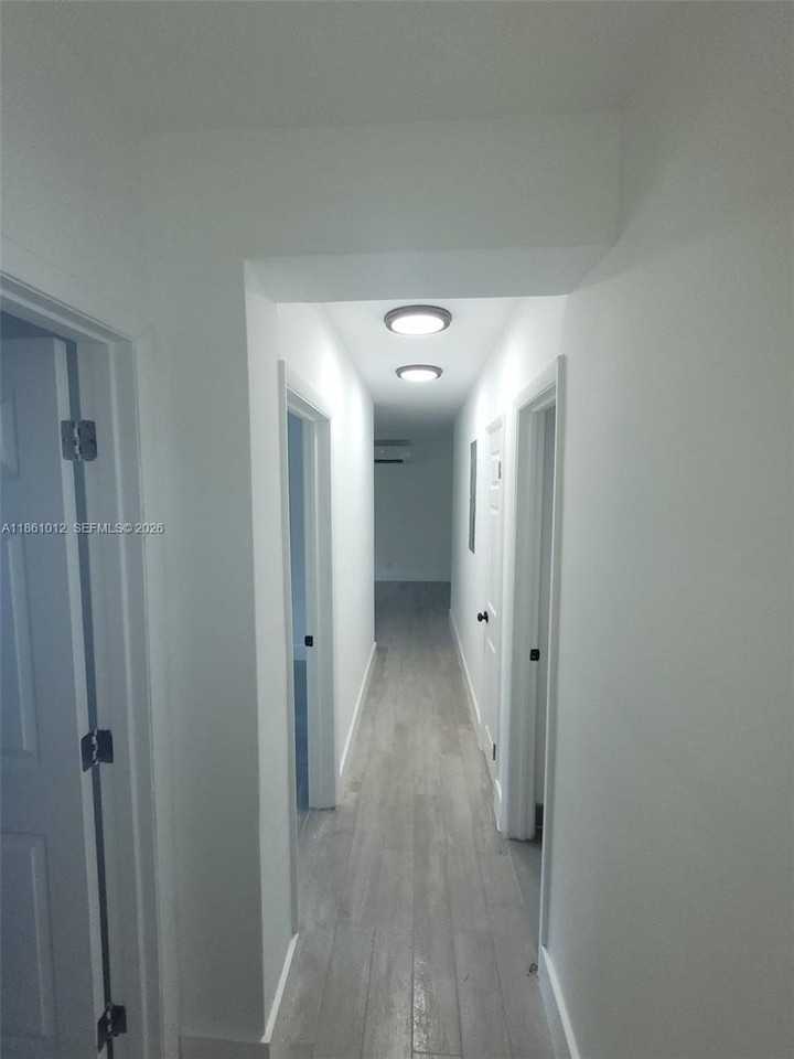 2823 Polk St #2 - Photo 6 of 19