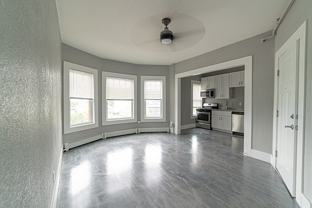 718 15th St #5 - Photo 1 of 1