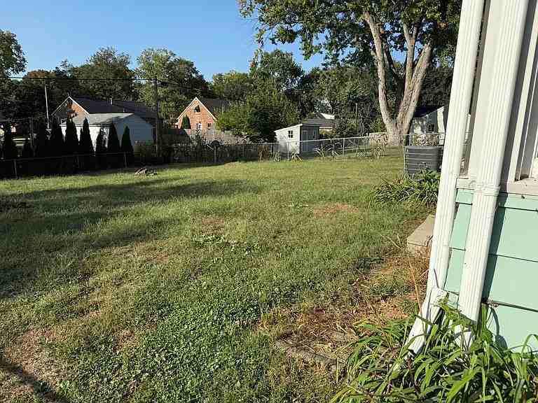 1808 Vine St #1 - Photo 3 of 22