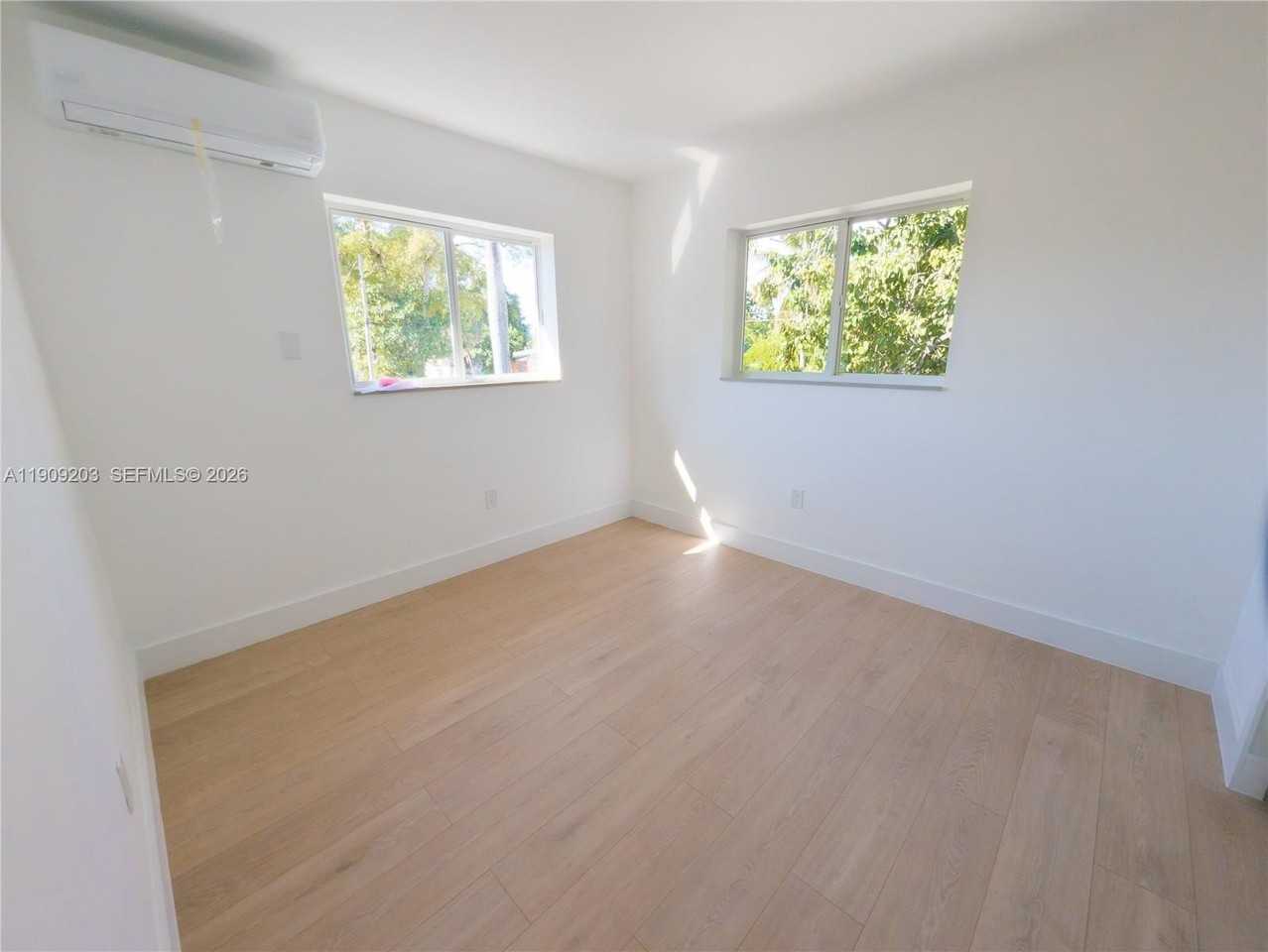 2000 Nw 29th St #1 - Photo 7 of 7