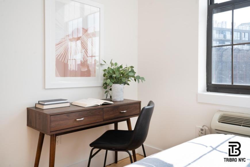 29 Spencer Pl - Photo 3 of 10