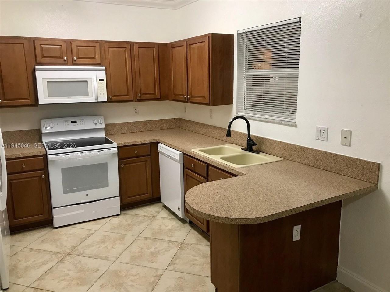 9274 Sw 220th Ter #9274 - Photo 3 of 24