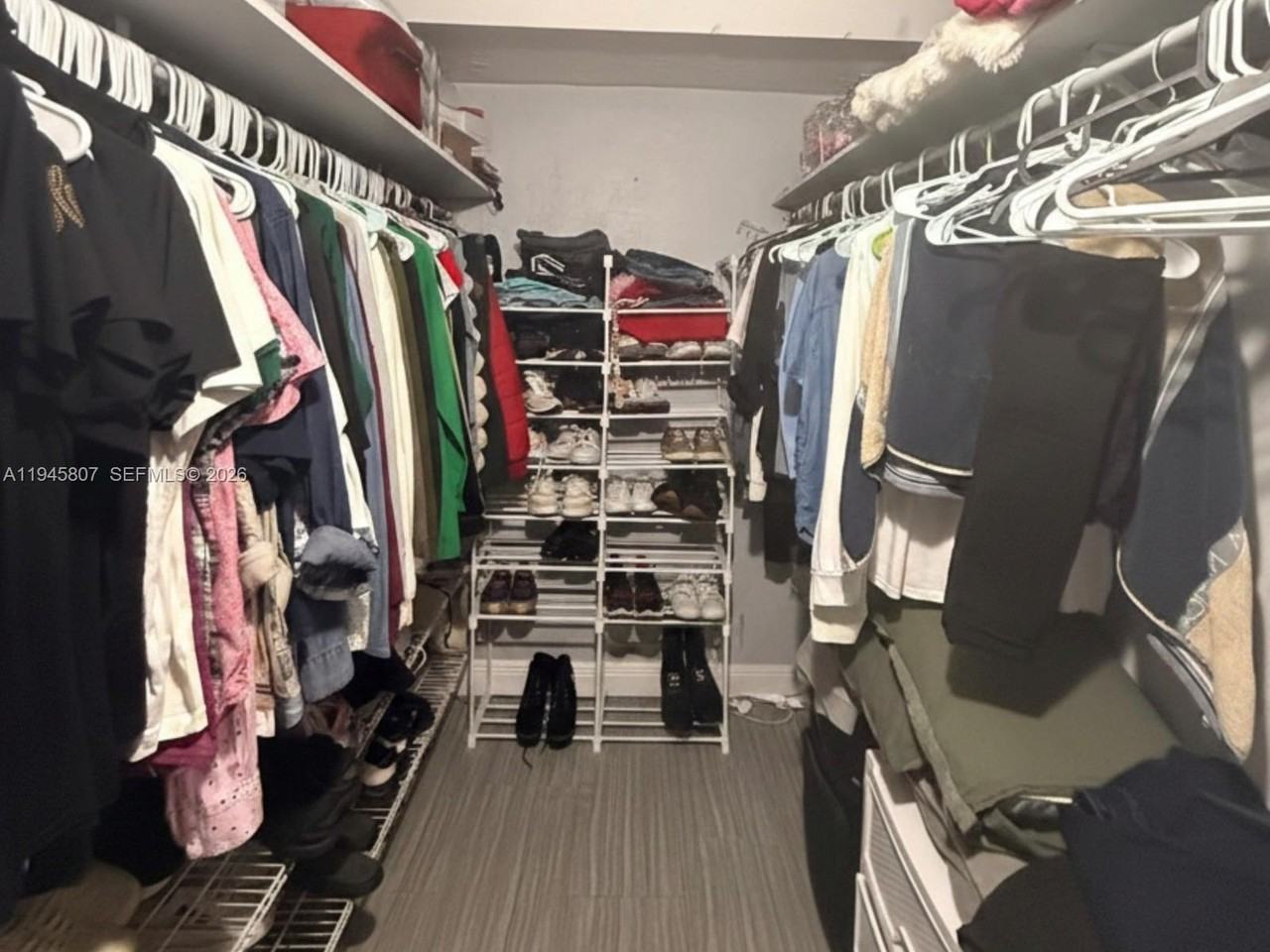 10417 Nw 129th St #B - Photo 6 of 10