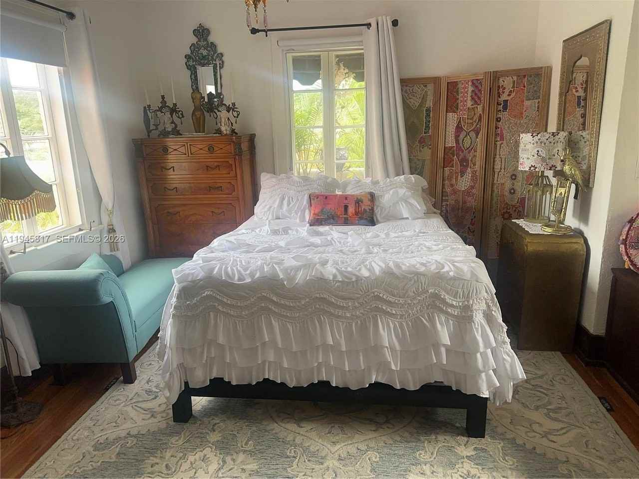 915 Ferdinand St #915 - Photo 7 of 19