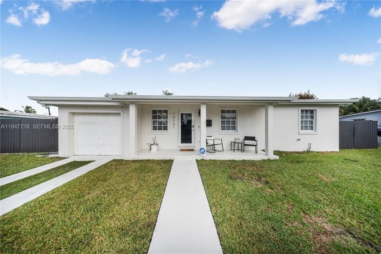 10731 Sw 51st Dr - Photo 2 of 29