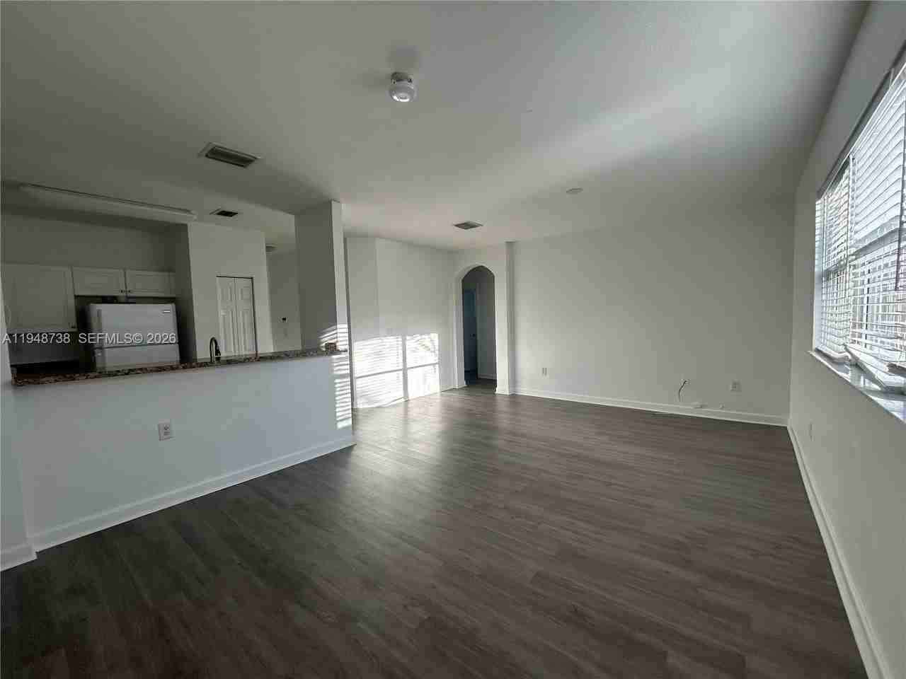 1720 Ne 33rd Ave #201-5 - Photo 4 of 18