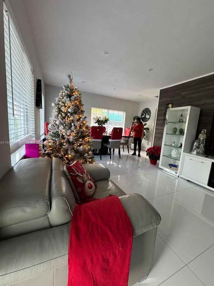 3551 Palm Ave #3551 - Photo 7 of 37