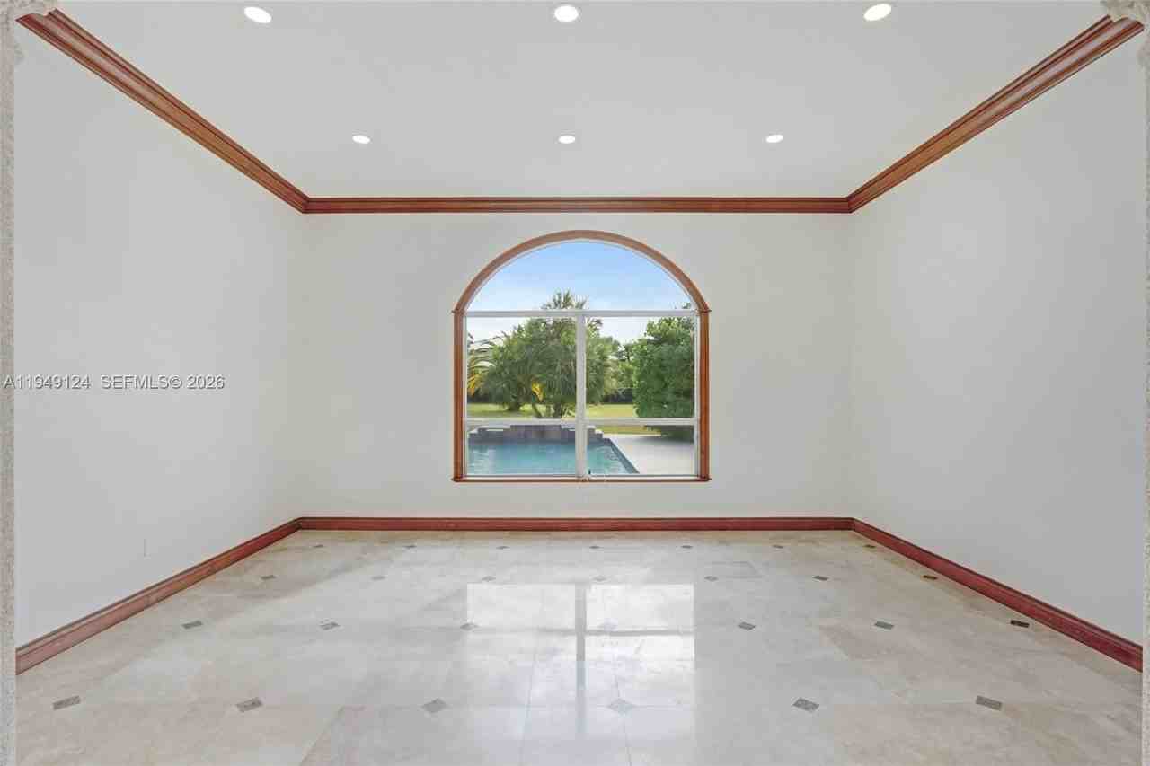 8480 Sw 98th St - Photo 7 of 50