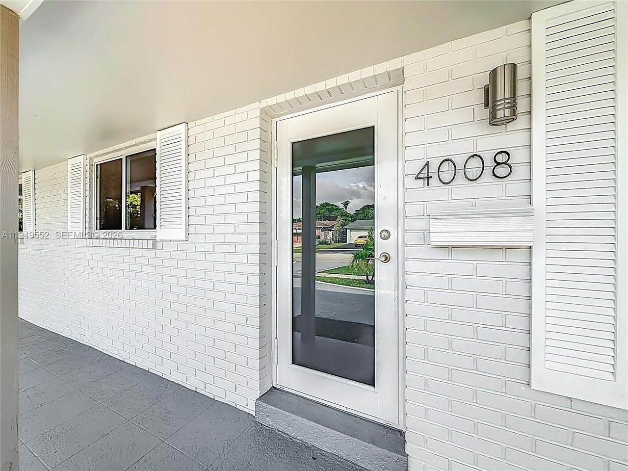 4008 Adams St - Photo 4 of 50