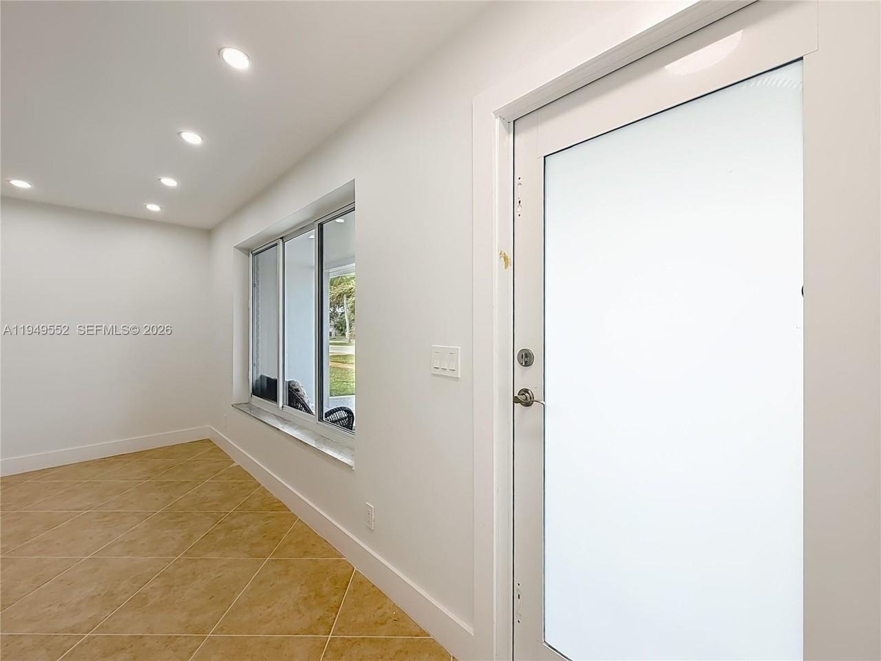 4008 Adams St - Photo 6 of 50