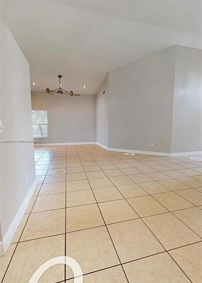 14001 Oak Ridge Dr - Photo 5 of 14