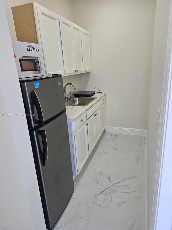 6140 Sw 156th Ct #0 - Photo 2 of 13