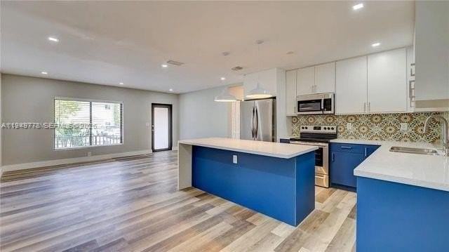 1050 Sw 11th St #1052 - Photo 2 of 10