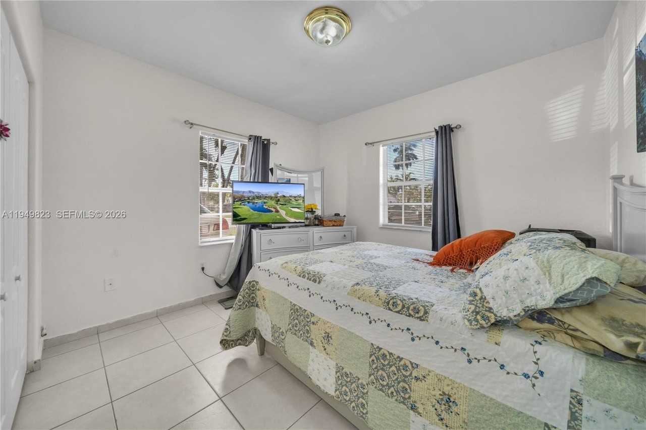 7567 N Augusta Dr - Photo 5 of 15