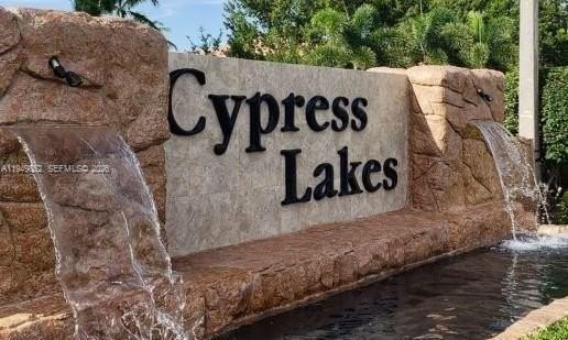 3212 Anthony Cir S #3212 - Photo 2 of 17