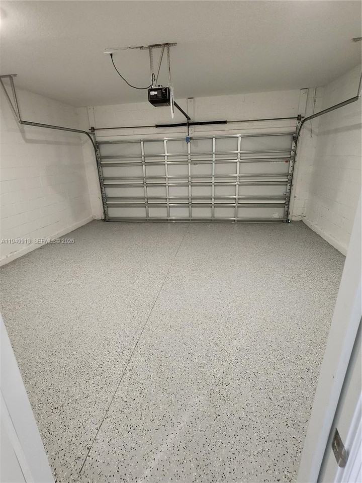 108 Bogey Dr - Photo 7 of 24