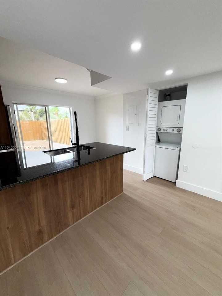 8255 Nw 6th Ter #228 - Photo 4 of 18