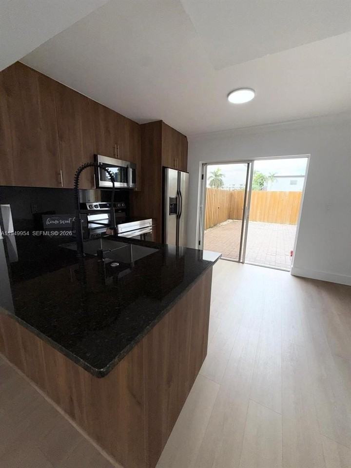 8255 Nw 6th Ter #228 - Photo 5 of 18