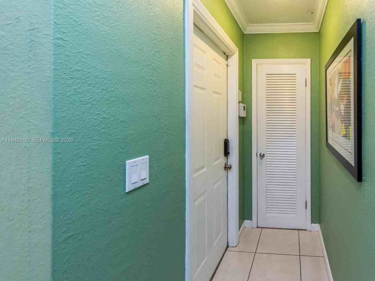 5524 Garfield St - Photo 6 of 50