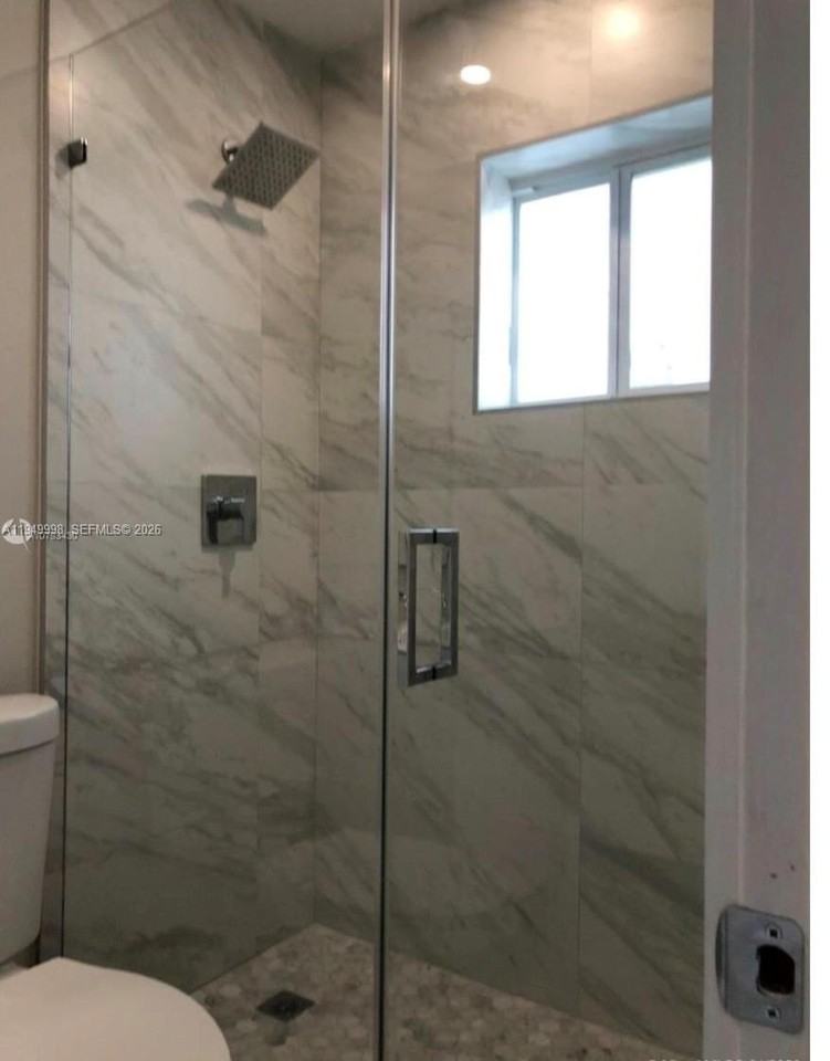 9620 Sw 78th St - Photo 5 of 13