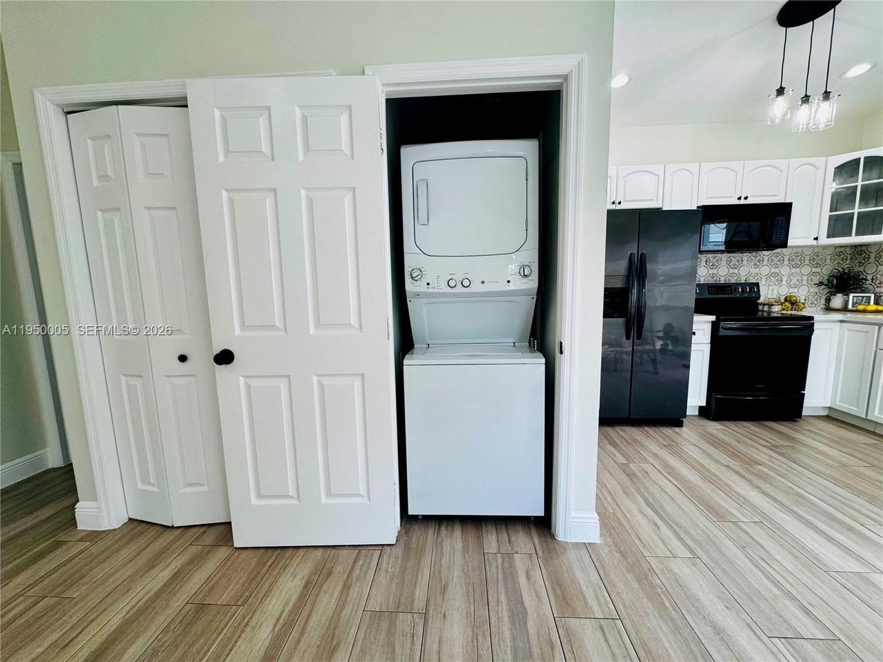 1012 Ne 17th Ct #3 - Photo 6 of 15