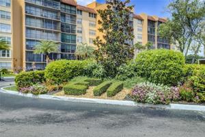 featured image of 3821 Environ Blvd #406