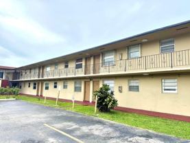 3905 Sw 78th Ct #209 - Photo 1 of 1