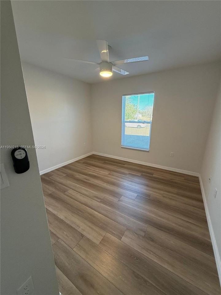 4103 Loretto Ave - Photo 7 of 45